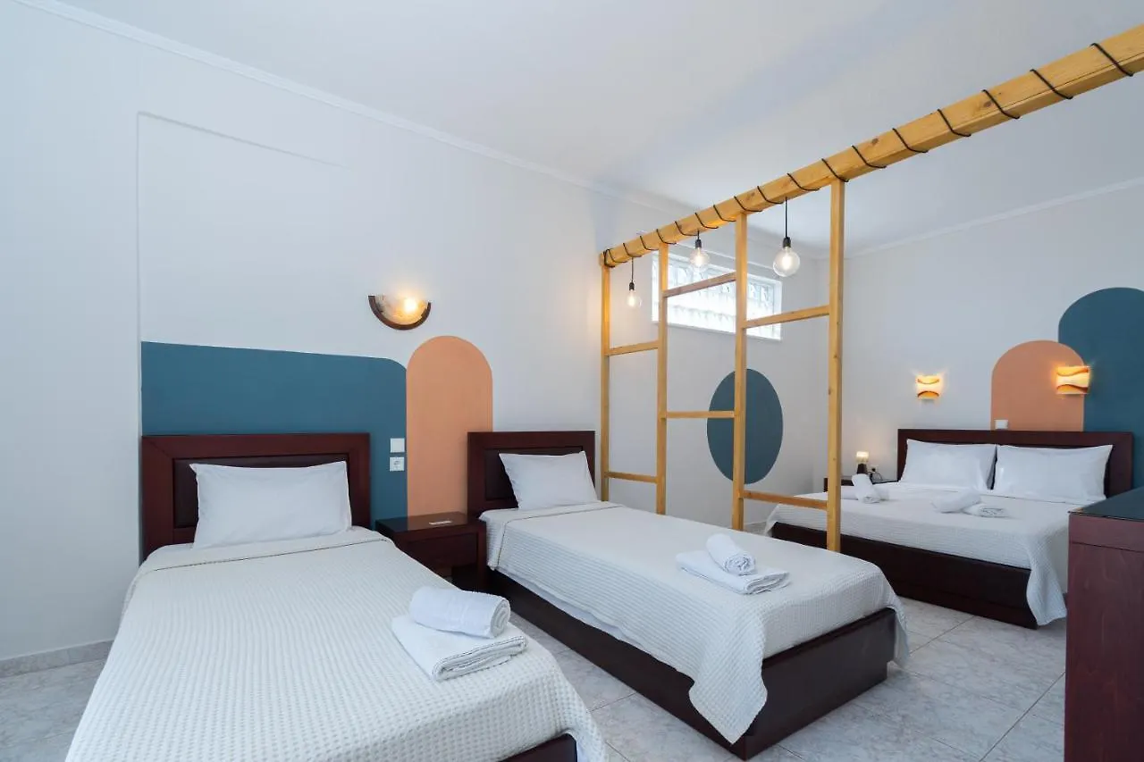 Naias Apartman Néosz Marmarász 0*,