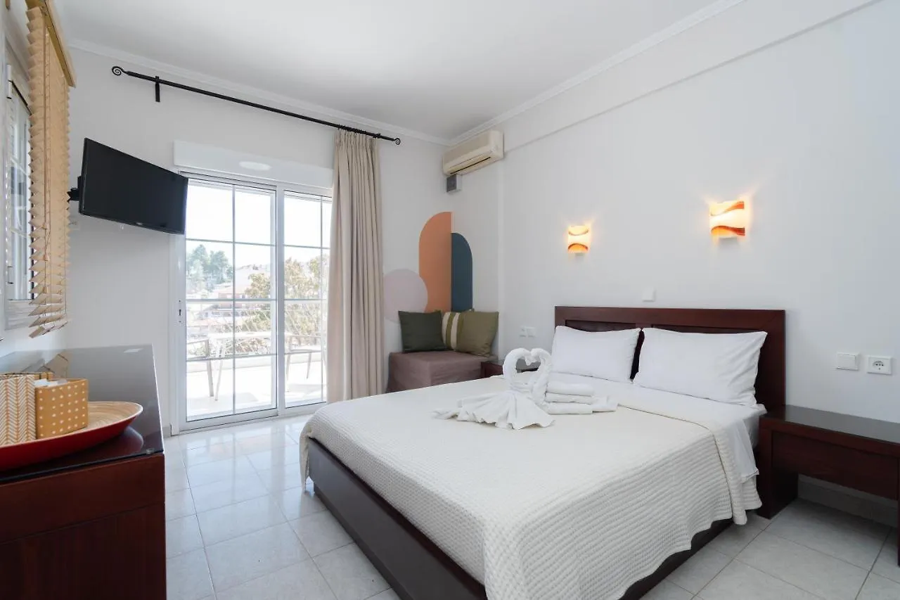 Naias Apartman Néosz Marmarász